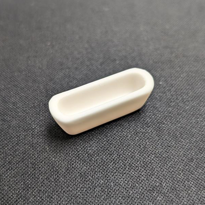 Small Alumina Boat: 10x10x30 mm Hi-Purity up to 1750C